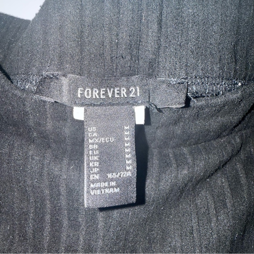 Forever 21 Black Velvet Ribbed Flare Pants - Picture 4 of 6